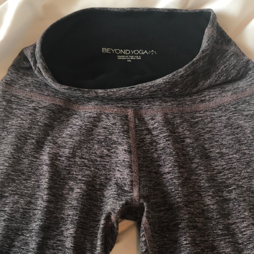 Beyond yoga 3/4 legging xs